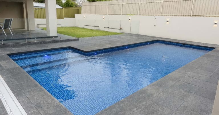 IMPALA BLACK FLAMED GRANITE_RMS TRADERS_NATURAL STONE SUPPLIER POOL COPING MELBOURNE (9)-gigapixel-standard-scale-4_00x
