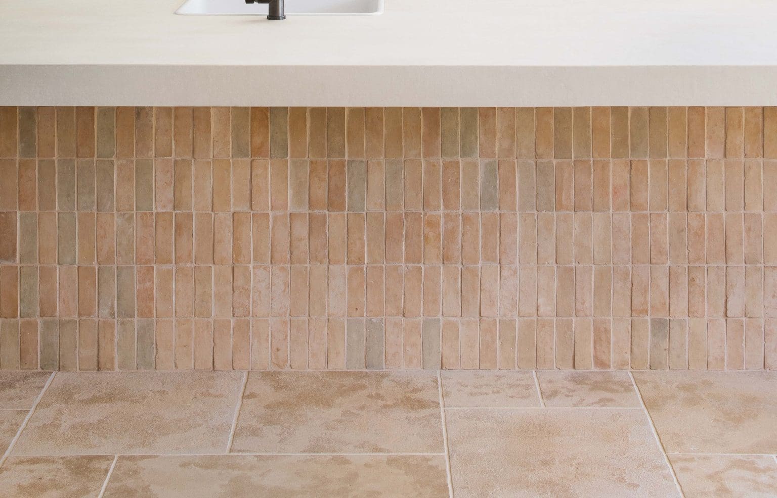NICE BRUSHED & TUMBLED LIMESTONE_RMS TRADERS_NATURAL STONE INTERNAL PAVERS & POOL COPING SUPPLIER MELBOURNE (8)gf