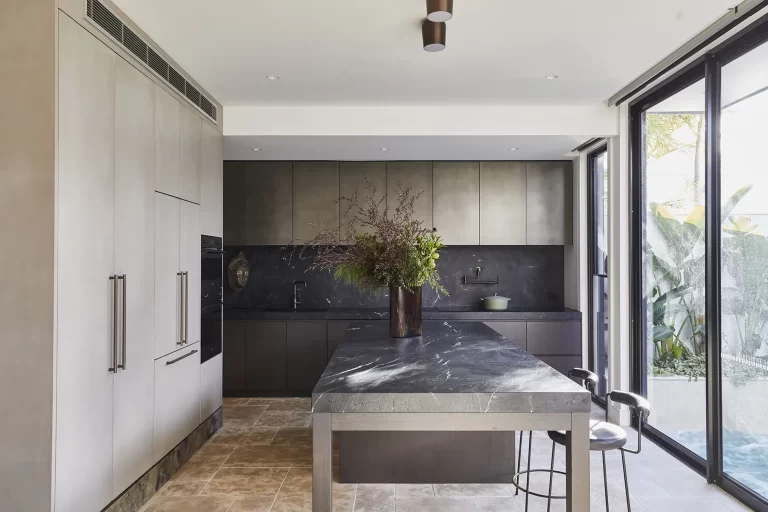 NICE_TUMBLED_LIMESTONE_RMS_TRADERS_NATURAL_STONE_SUPPLIER_MELBOURNE_050