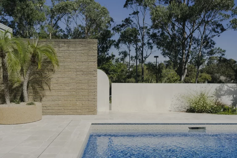 TUSCAN_TRAVERTINE_CRAZY_PAVING_RMS_TRADERS_NATURAL_STONE_SUPPLIER_MELBOURNE_001