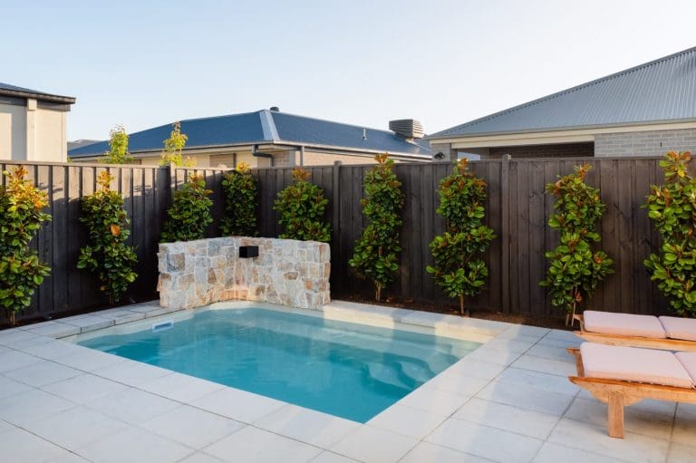 AIRLIE-STONE-WALL-CLADDING_RMS_TRADERS_NATURAL-STONE-FACADE-SUPPLIERS-MELBOURNE-10-scaled