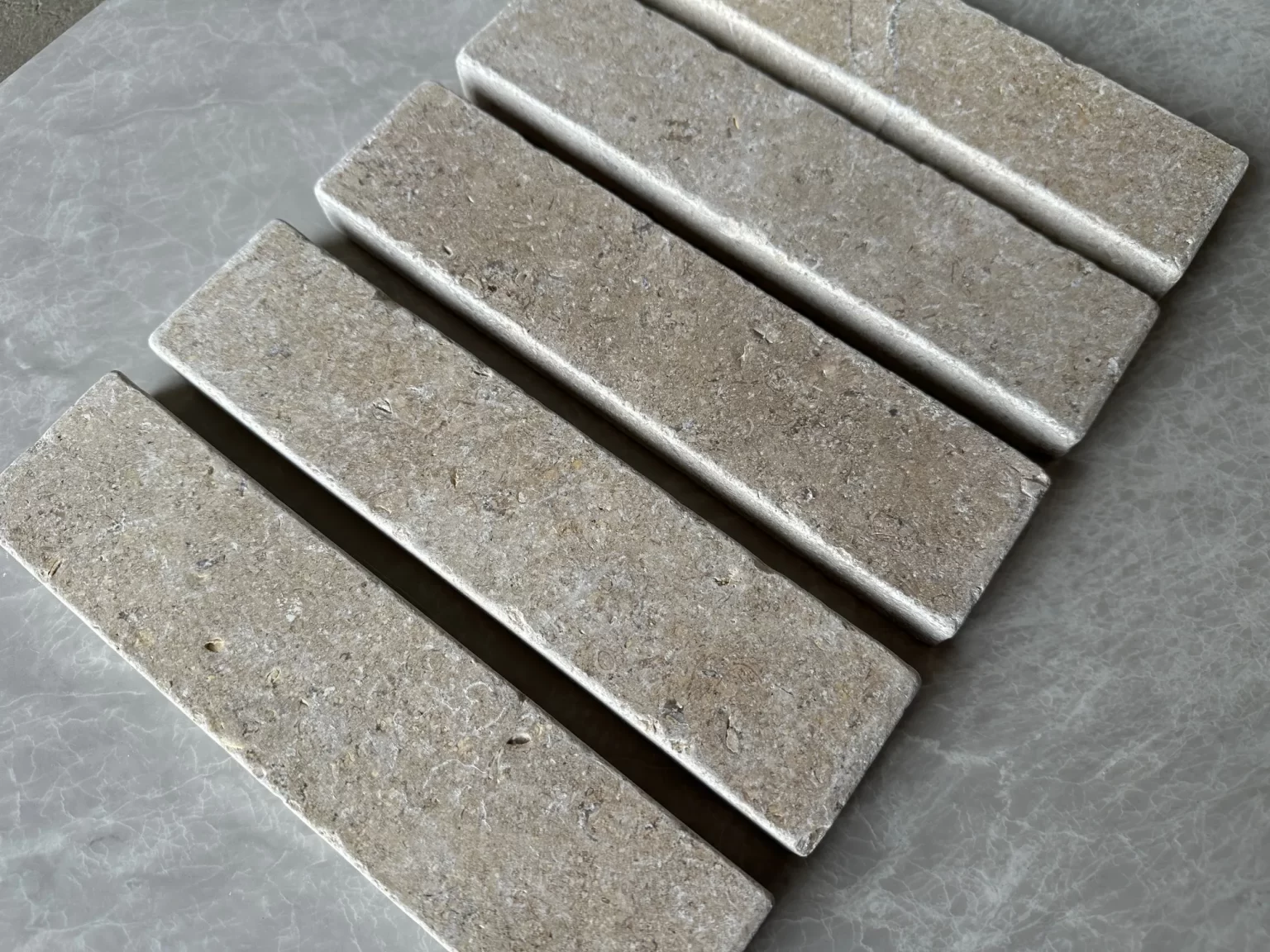 SINAI_PEARL_BRUSHED_LIMESTONE_BATONS_RMS_TRADERS_NATURAL_STONE_SUPPLIER_MELBOURNE_008