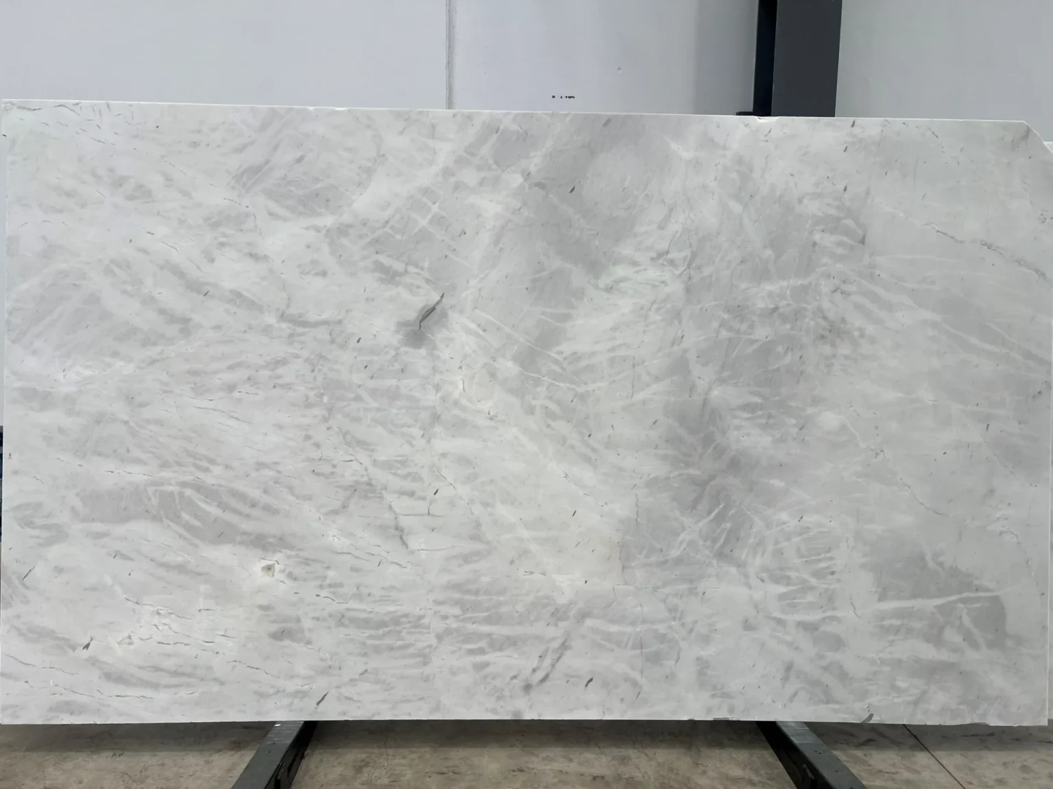 ELBA_WHITE_DOLOMITE_SLAB_RMS_TRADERS_NATURAL_STONE_SUPPLIER_MELBOURNE_002