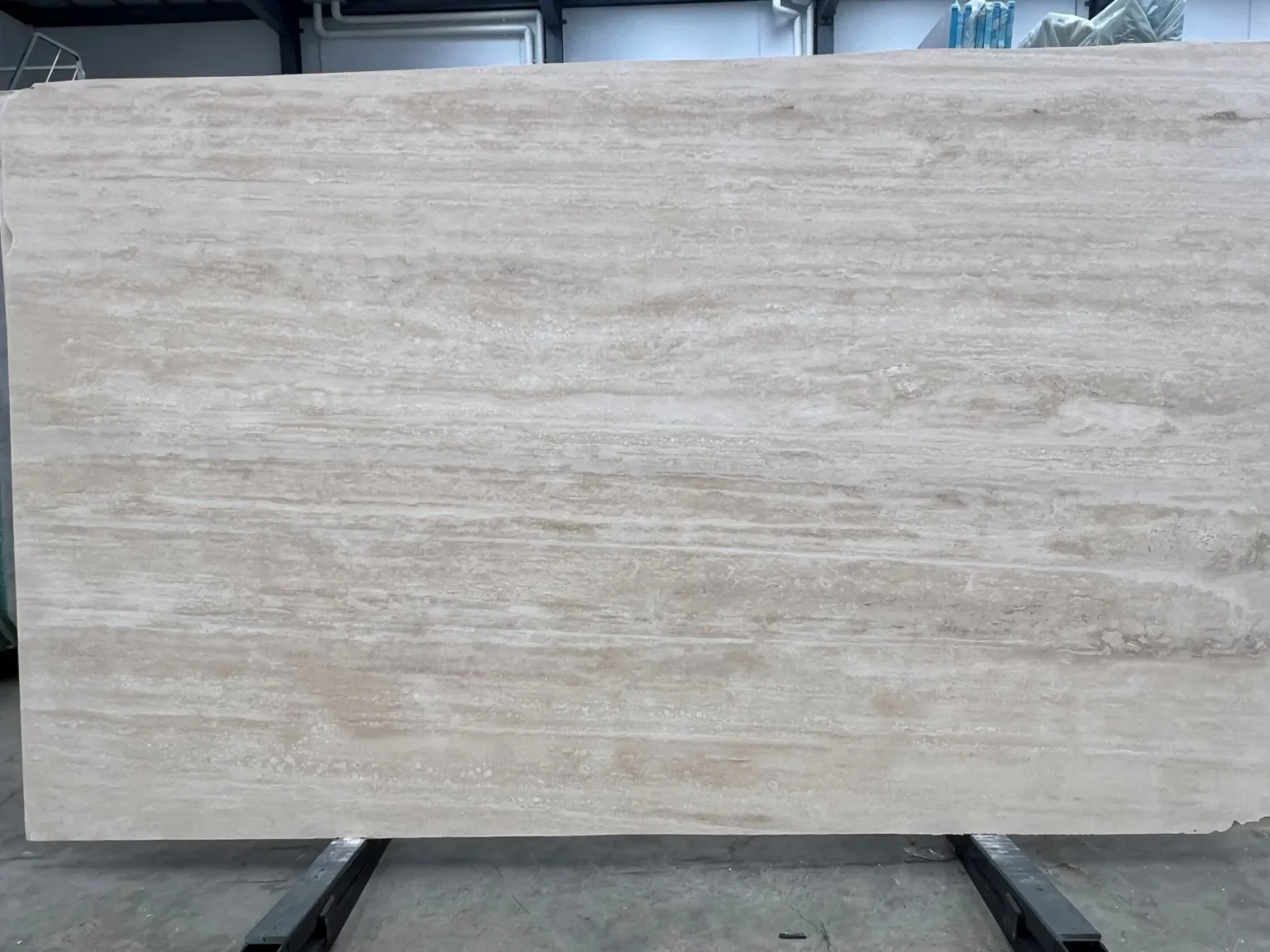 MILANO_VEIN_FILLED_TRAVERTINE_SLABS_RMS_TRADERS_NATURAL_STONE_SUPPLIER_MELBOURNE_002