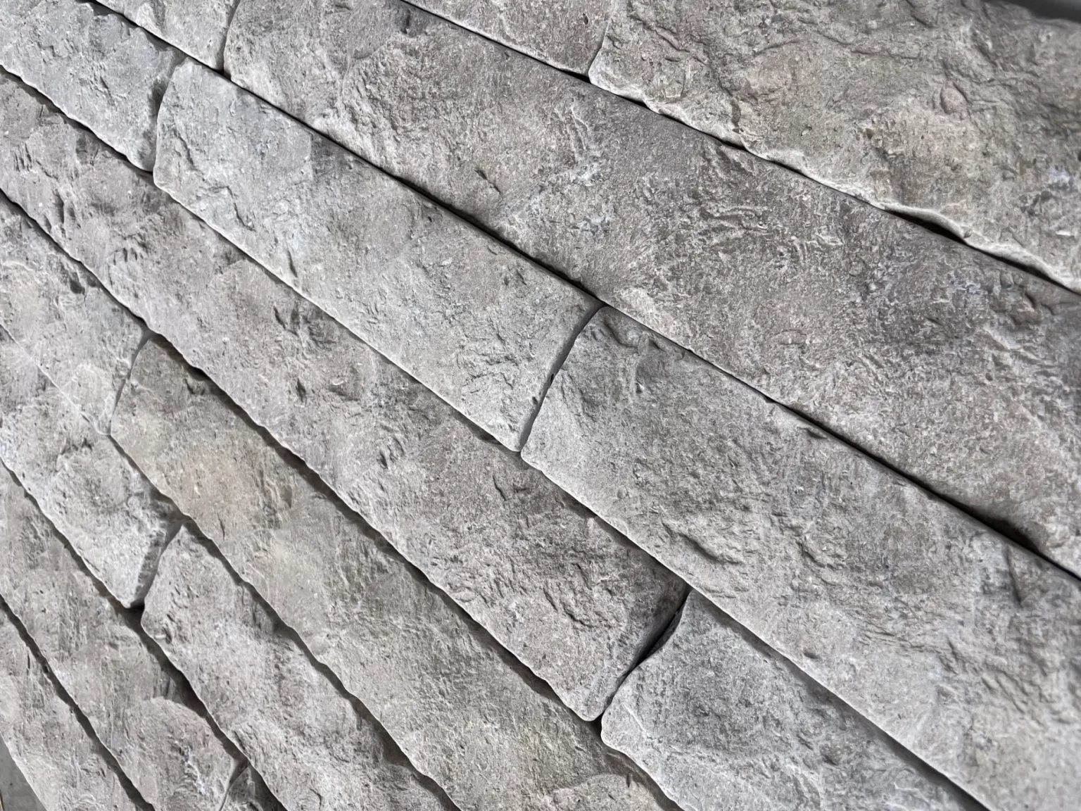 SINAI_PEARL_SPLIT_TUMBLED_LIMESTONE_BAGUETTES_RMS_TRADERS_NATURAL_STONE_SUPPLIER_MELBOURNE (3)