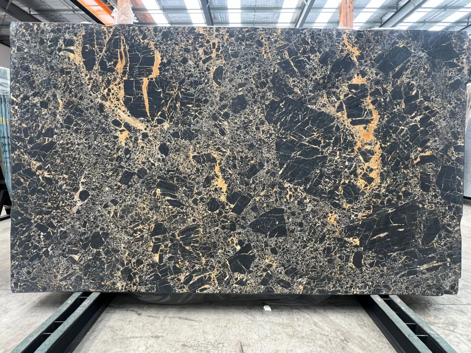 PORTORO_GOLD_MARBLE_SLABS_RMS_TRADERS_NATURAL_STONE_SUPPLIER_MELBOURNE_002